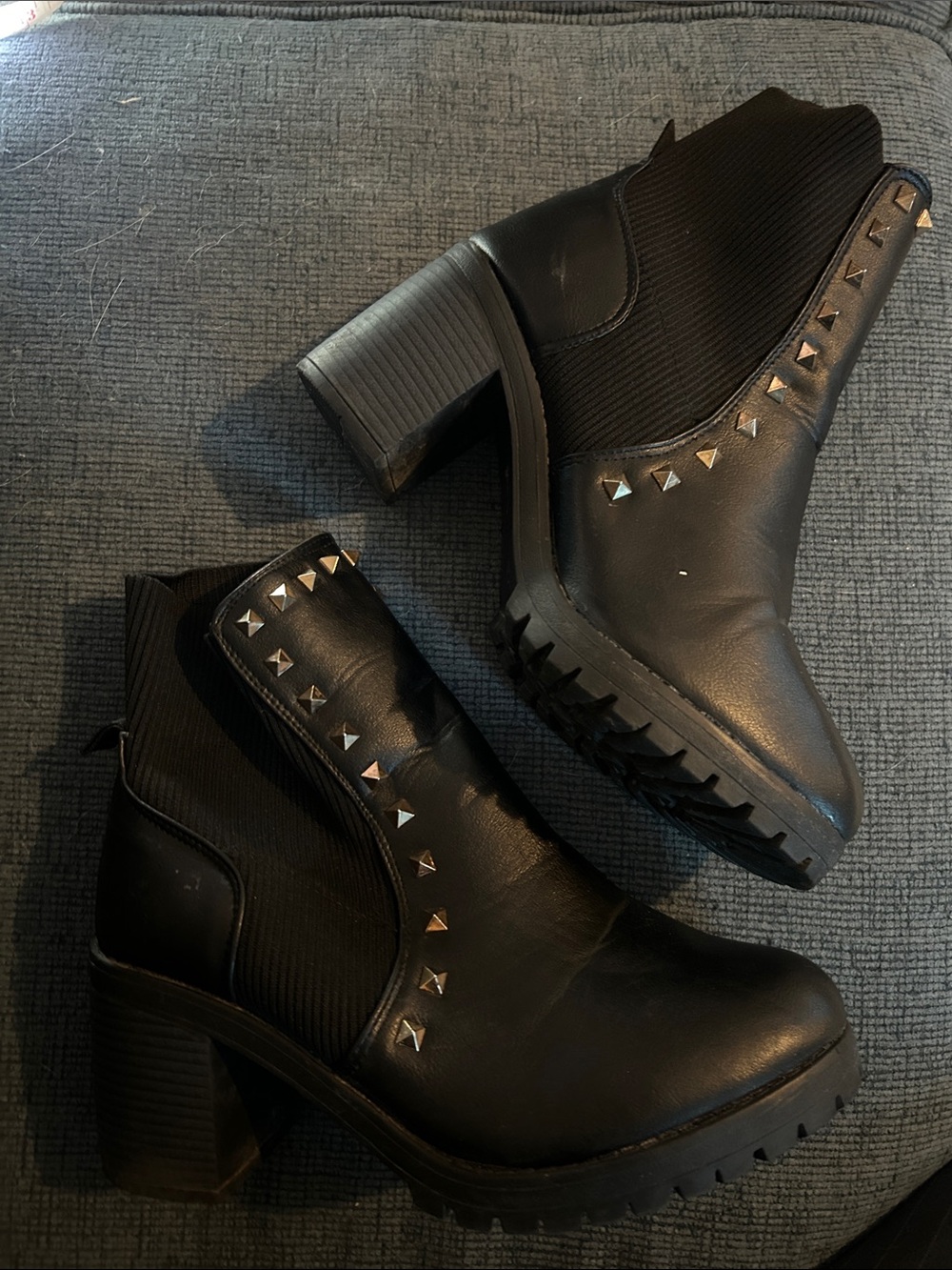 Black Studded Chunky Heel Chelsea Booties